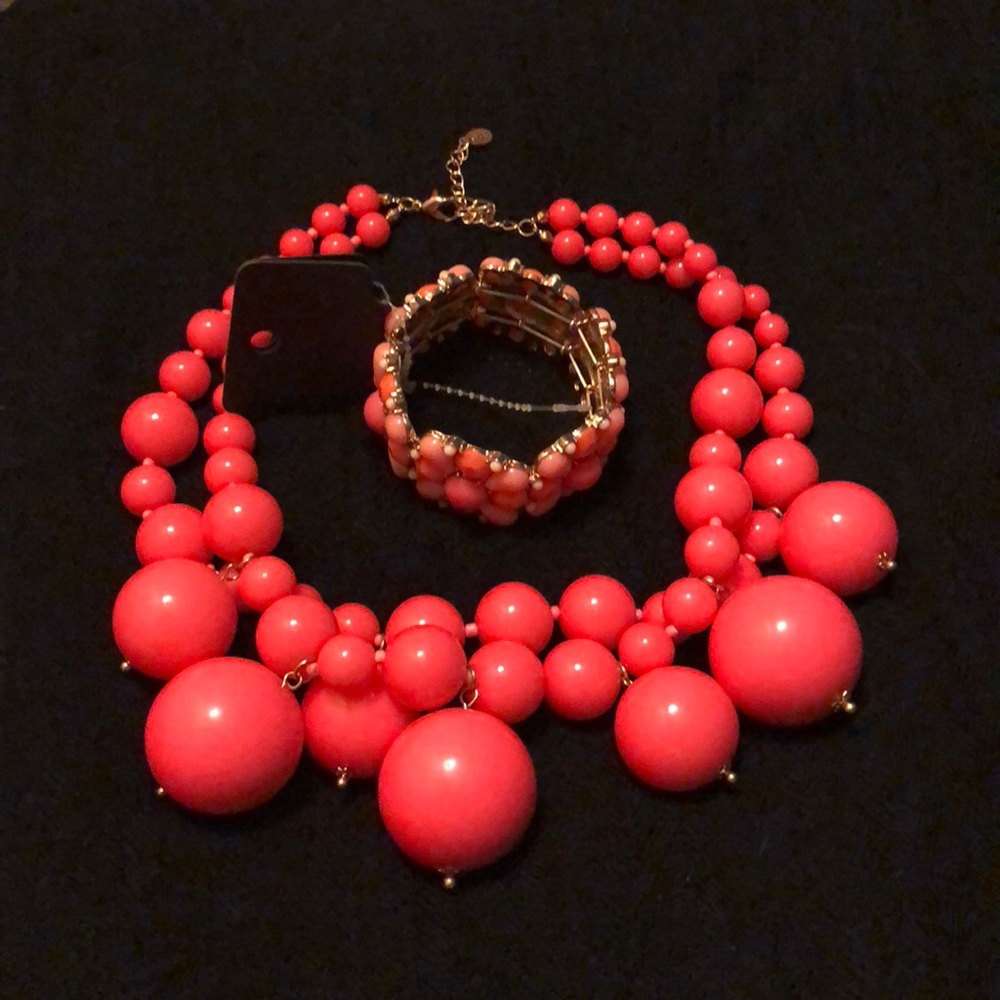 Coral Big Ball Necklace with Bracelet